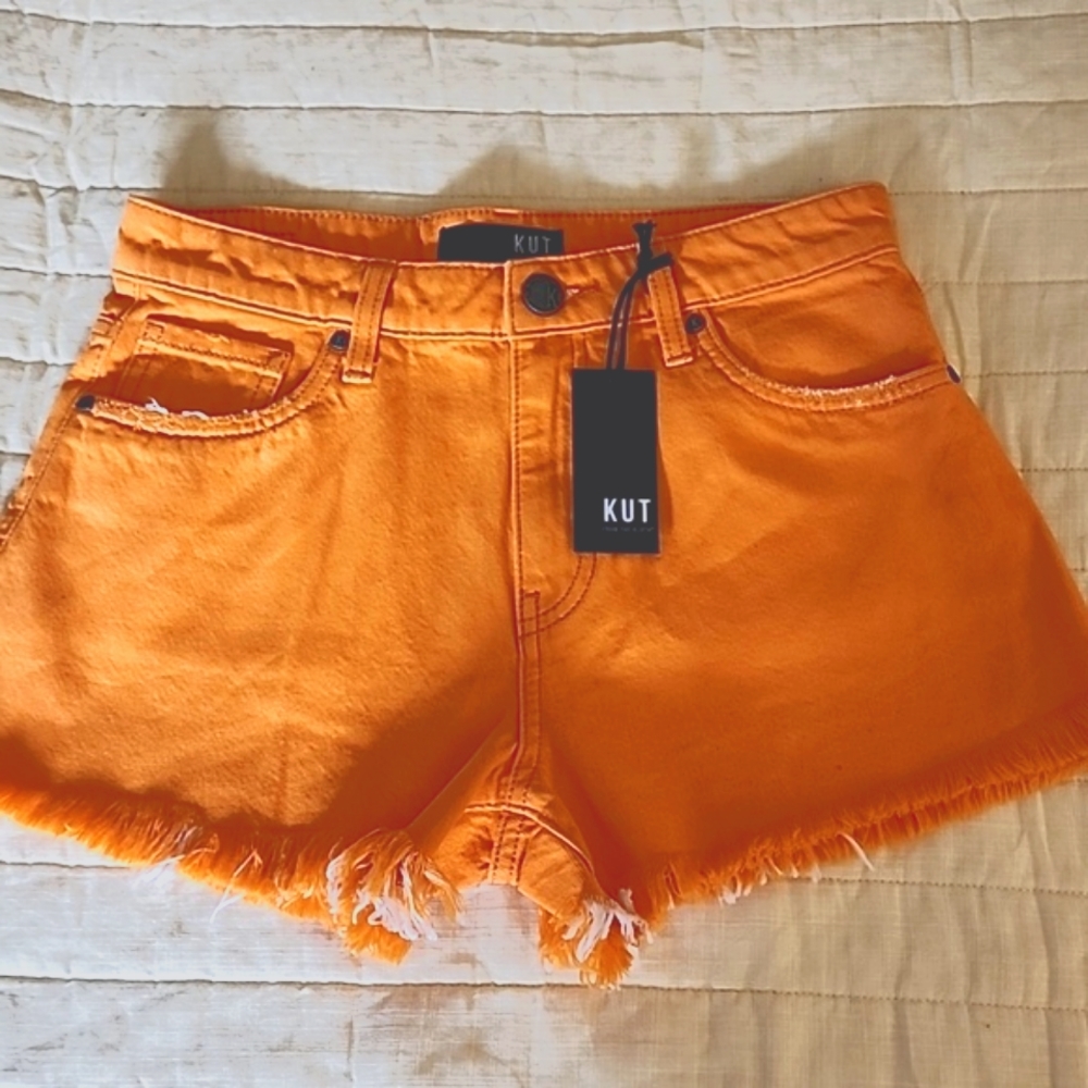 Kut from the Kloth Jane Tangerine high rise short frayed hem NWT size 2